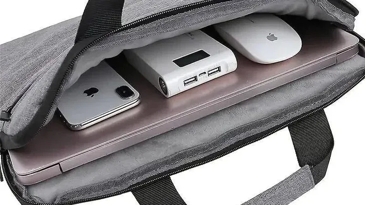 BOLSO PARA LAPTOP Para laptops con pantalla de hasta 14”