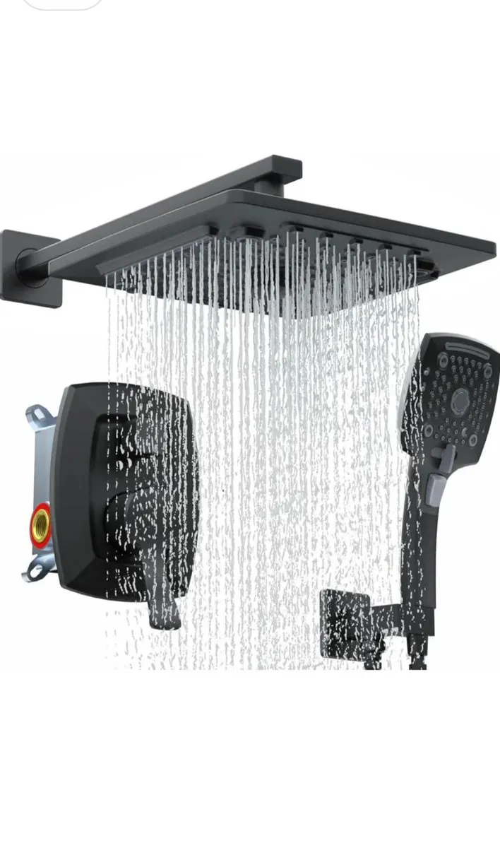Ducha moderna con todos sus aditamentos. Para agua fría y caliente