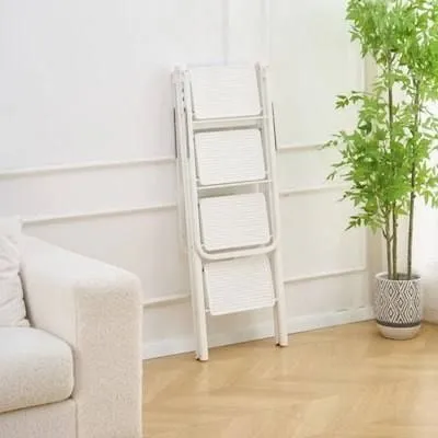 Escalera Plegable TITANKIT PRO 2 en 1 con Tendedero
