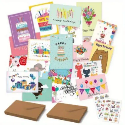 Tarjetas de cumpleaños con sobres y pegatina